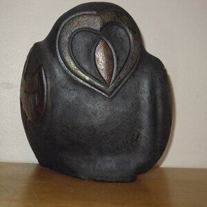 Handmade Raku Fired Ceramic Art Pottery Inuit Indigenous Owl Figurine SIGNED